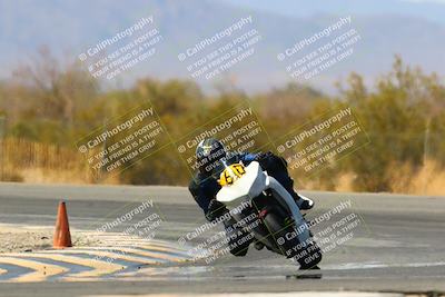 media/Apr-17-2022-CVMA (Sun) [[f474cfa795]]/Race 14 500 Supersport-350 Supersport (Holeshot)/